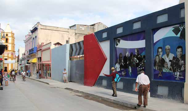 mural-homenaje-a-artistas-cubanos